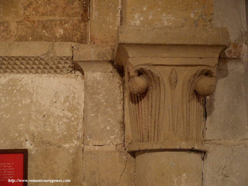 CAPITEL DEL ARCO TRIUNFAL